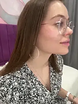 Kelly_Cuutie webcam