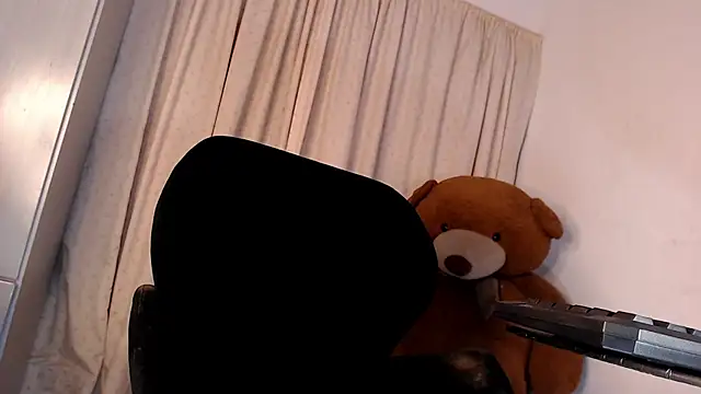 mistressbigcock777 webcam