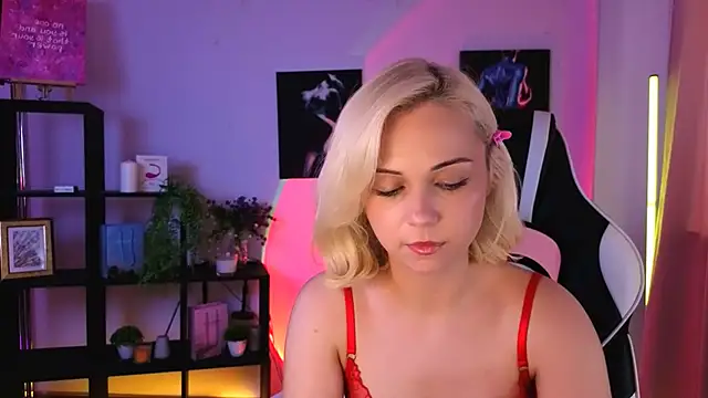 ElenaMonroe webcam