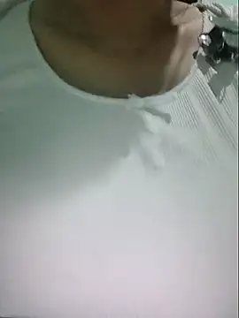 Shine_Mai webcam