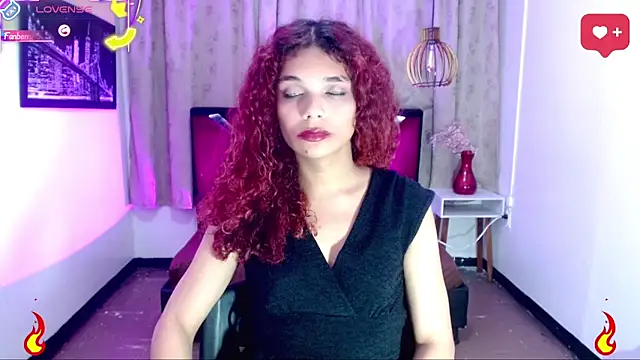 luisa__torres webcam