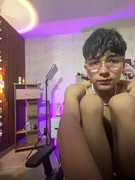 osamu_tay webcam
