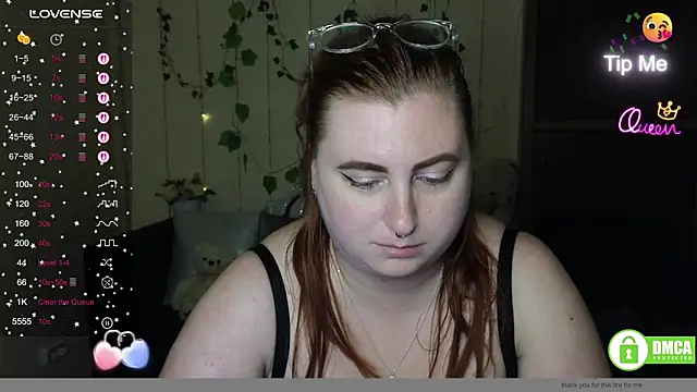 Alicia_love00 webcam