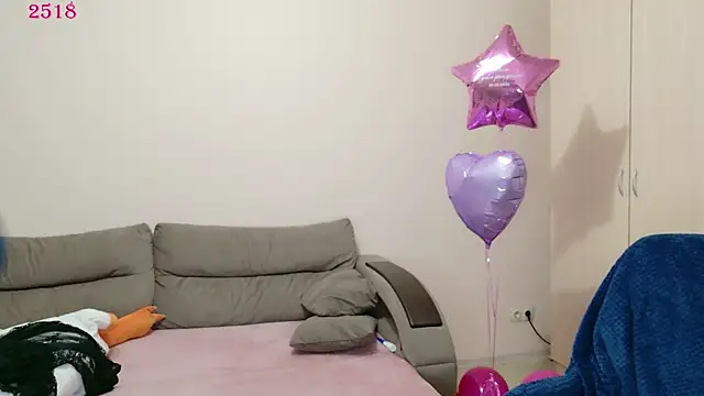 BIGbootyFOXX webcam