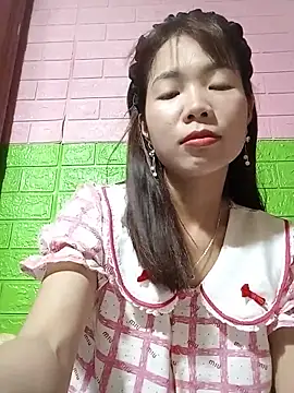AmyLinee01 webcam