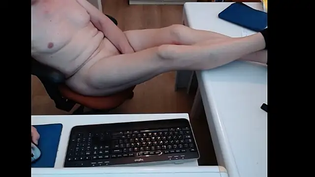 dutchpornking live cam on StripChat
