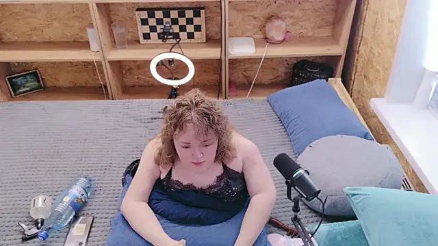 MiniNatalie webcam