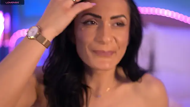 RaisaVawn webcam