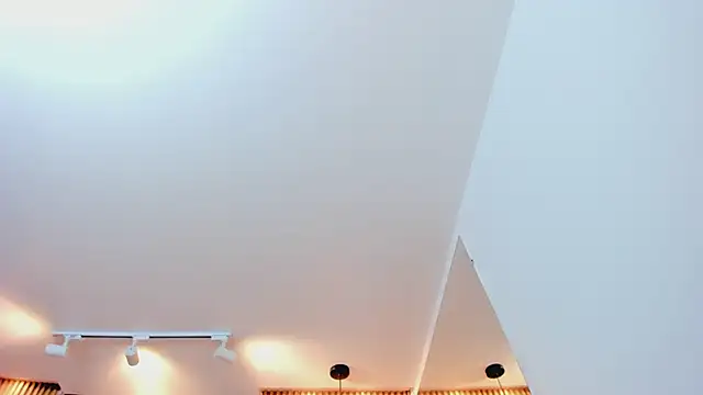 ella_harper webcam