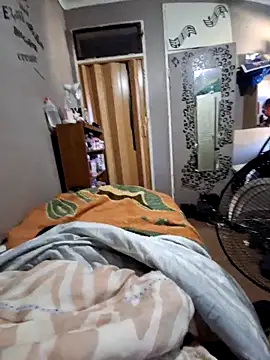NawtyB1965 webcam