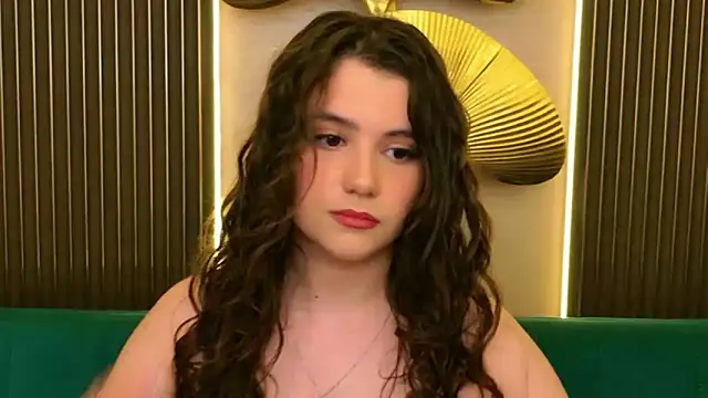Pauline_Heaven webcam