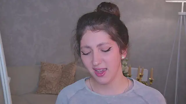 Mary_Miiller webcam