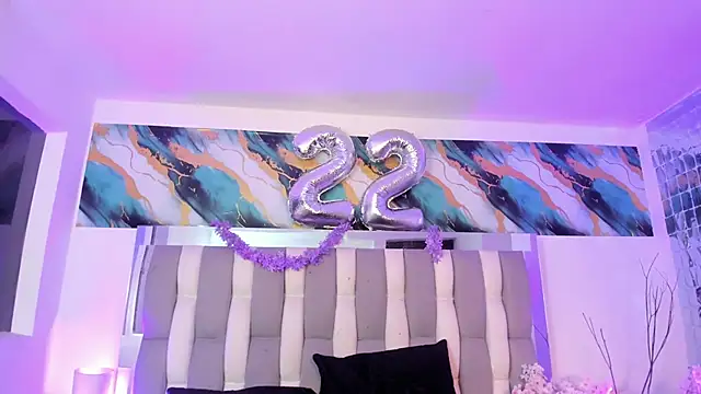 isadiiaz - IsaDiiaz's free webcam - UK Sex Cams