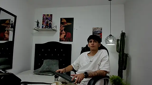AmethystShadow17 webcam