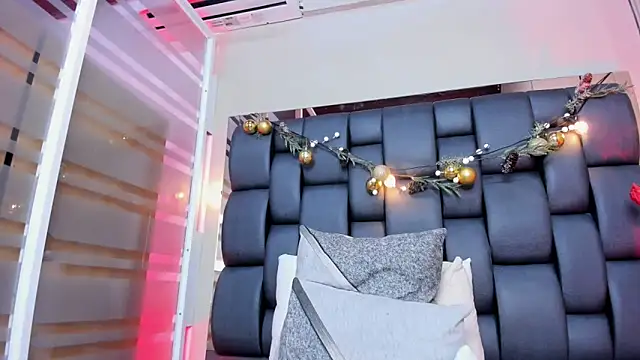 Isabella_falcon