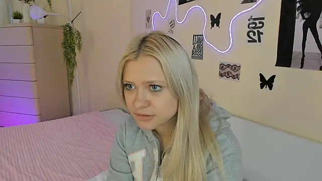 MidnightPoise webcam