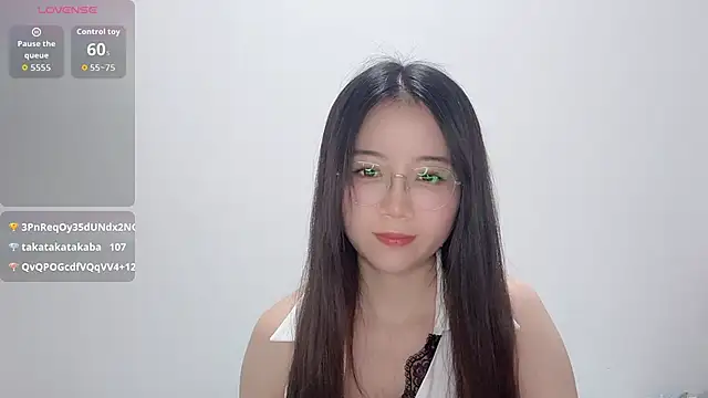 77-Vicky webcam