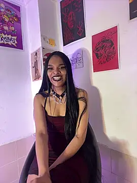 Mia_Gates webcam