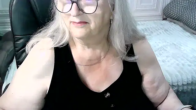 LolkaAlyss webcam