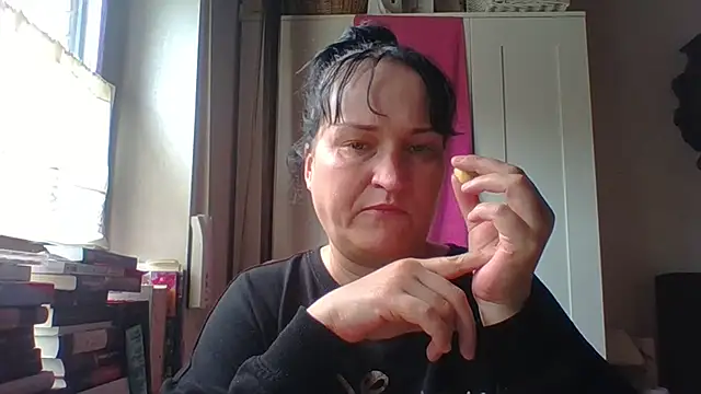 _squirty_cum_lady_ live cam on StripChat