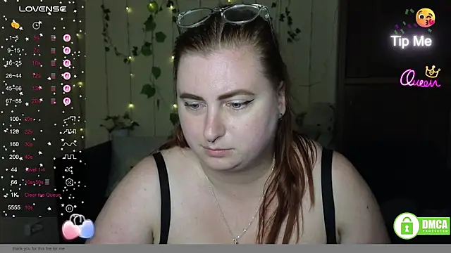 Alicia_love00 webcam