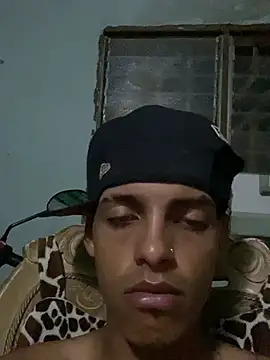 Aleexxx_2005 webcam