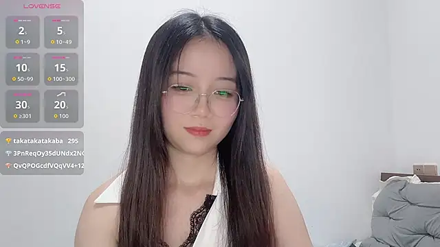 77-Vicky webcam