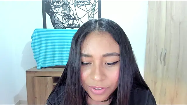 Ciara8 live cam on StripChat