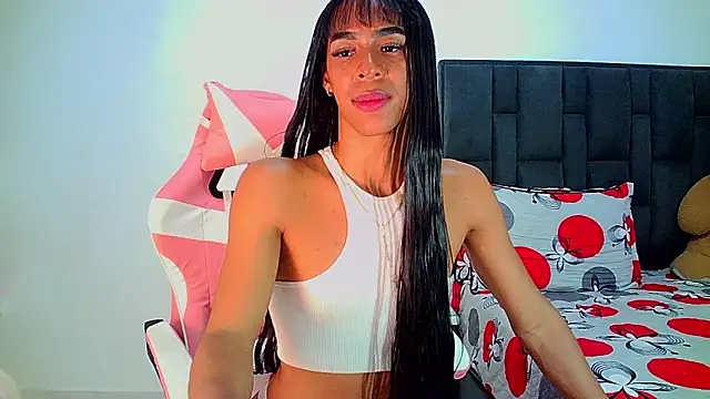 carmen14 live cam on StripChat