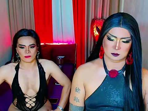 Wildest_Slave_Huntress webcam
