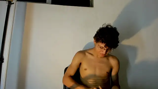Adrian_Wolf webcam
