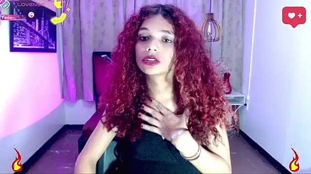 luisa__torres webcam