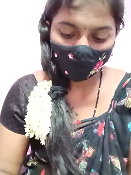 CuteDevilAnu webcam