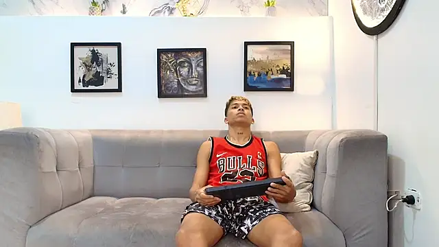 GOLD_BOYS webcam