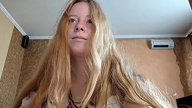 KateVibe_01 webcam