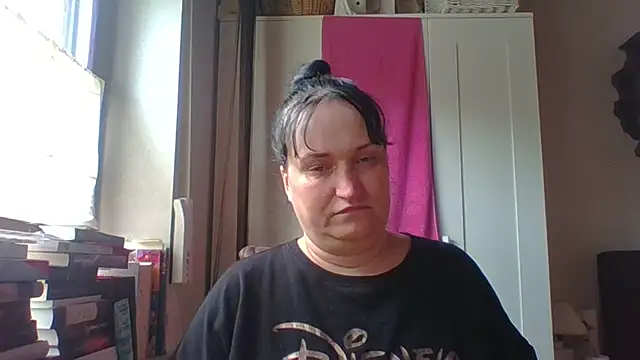 _squirty_cum_lady_ live cam on StripChat
