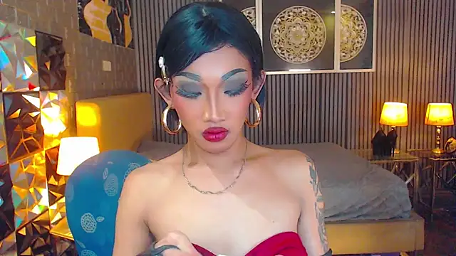 lhexiecollins live cam on StripChat
