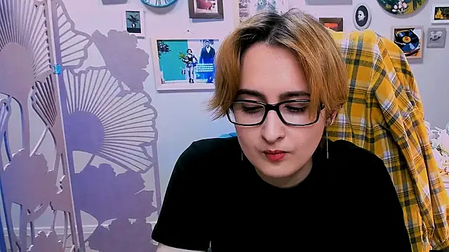 LixeLuna live sex cam