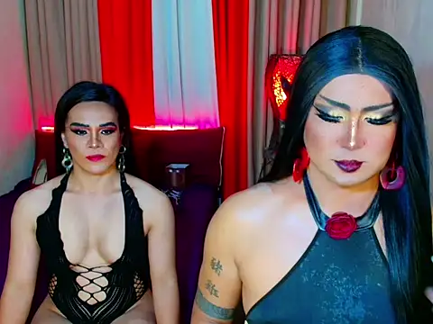 Wildest_Slave_Huntress webcam