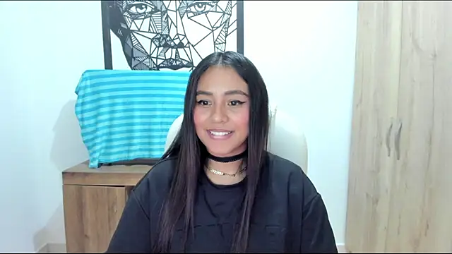 Ciara8 live cam on StripChat