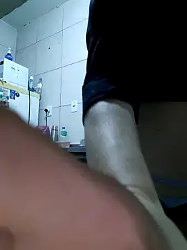 Camilegaucha live cam on StripChat