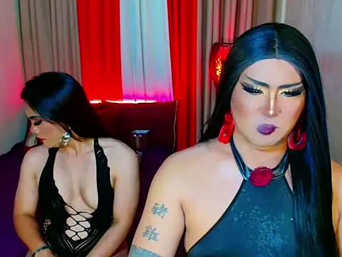 Wildest_Slave_Huntress webcam