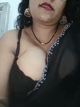 Nyra-23 live cam on StripChat