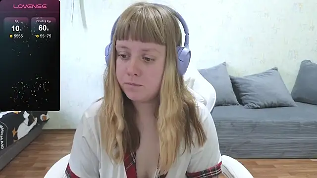 June_shy0 webcam