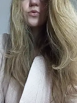 KattyLuuu webcam