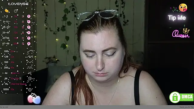 Alicia_love00 webcam