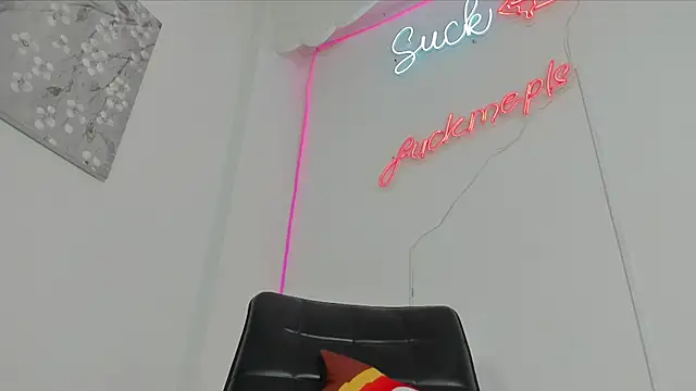 Rpoolrboy webcam