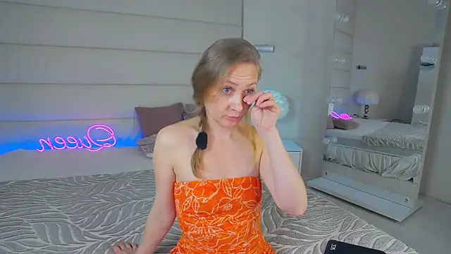 KamilaLod webcam