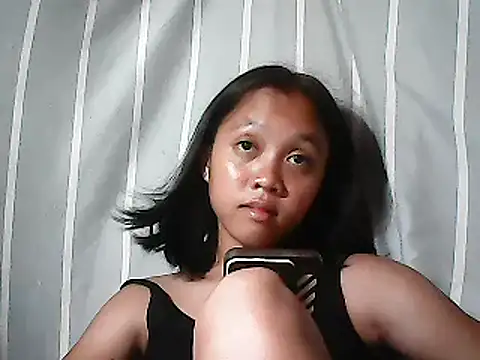 Yours_AsianPinayGirl18 webcam