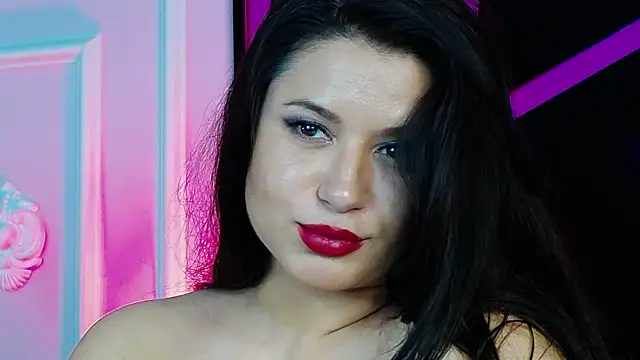 EssenaMonroe webcam